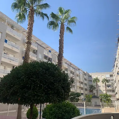 Sunset Paradise דירה טורבייחה